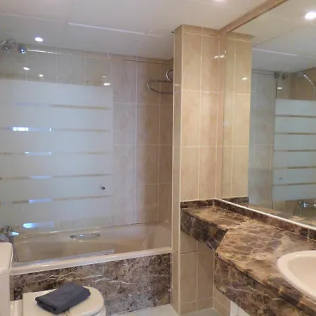 Selecta Family By The Sea