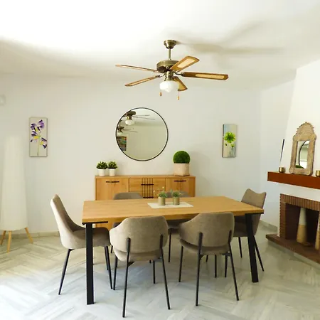 Selecta Family By The Sea Estepona